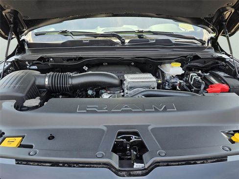 New 2026 RAM 1500 Big Horn AWD/4WD image 39