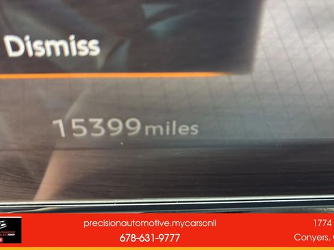 Used 2025 Nissan Kicks SR FWD image 11