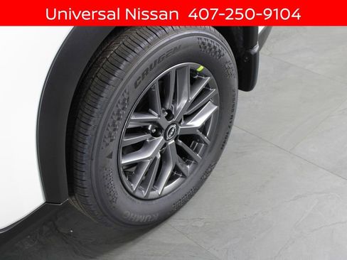 New 2026 Nissan Rogue S image 8