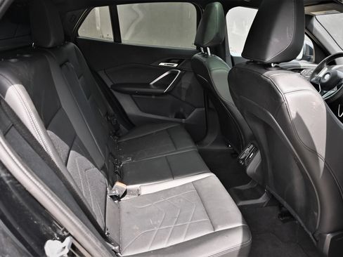 Used 2025 BMW X2 xDrive28i AWD/4WD image 15