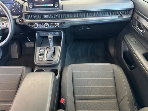 Used 2025 Honda CR-V Sport image 16