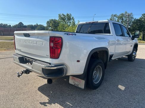 Certified 2021 Chevrolet Silverado 3500 LT w/ Texas Edition AWD/4WD image 6