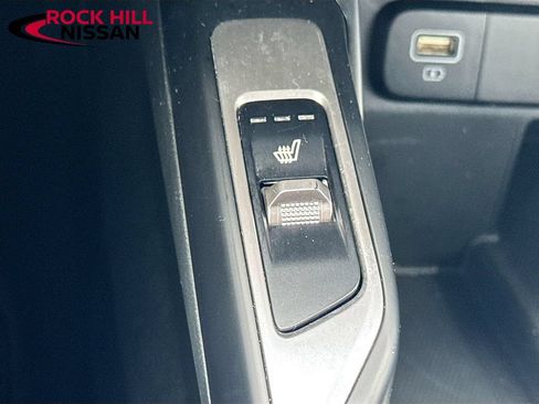 Used 2022 Kia Sorento S FWD image 21