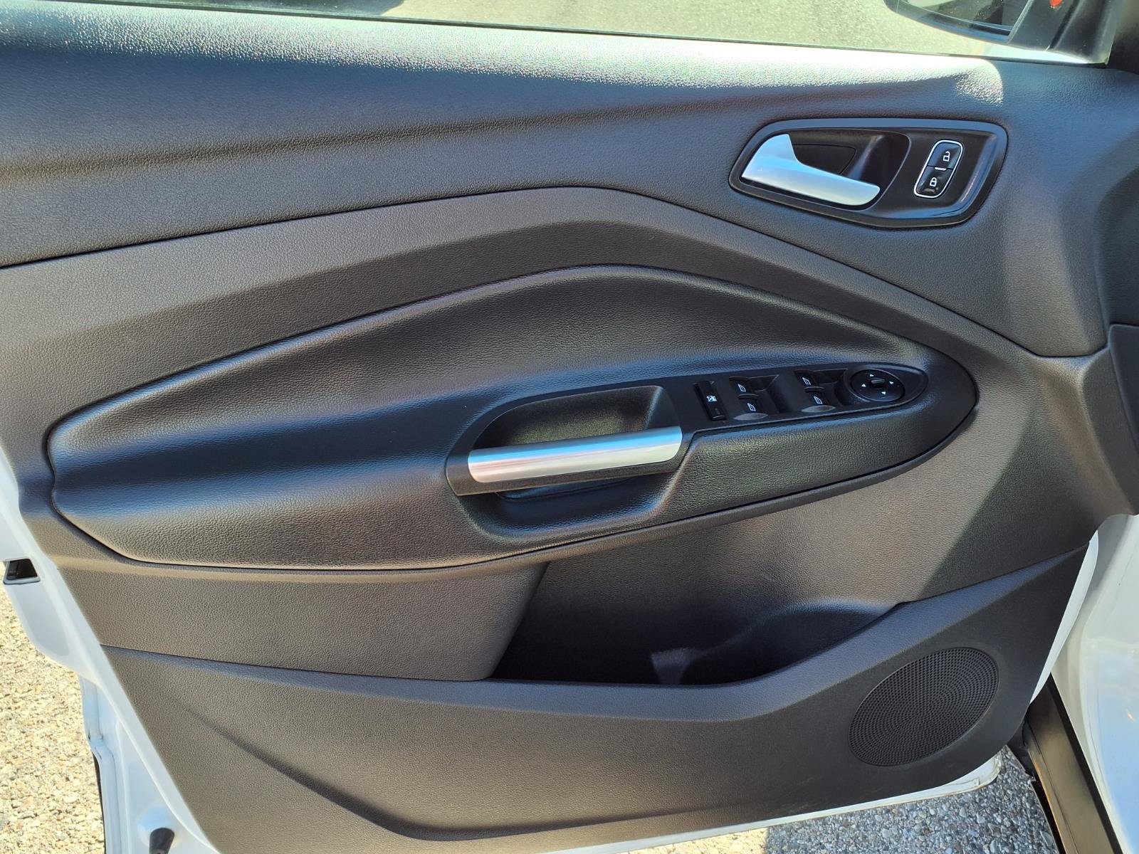 Used 2018 Ford Escape SE FWD image 13