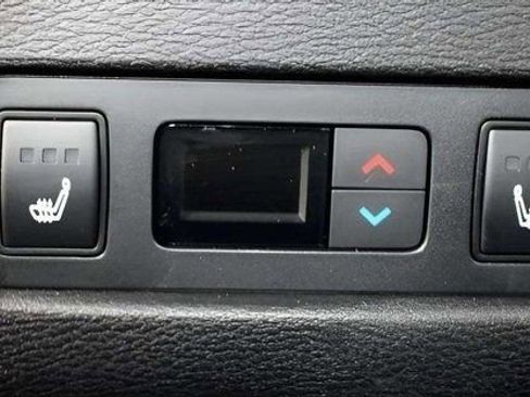 Used 2024 Mitsubishi Outlander SEL image 14