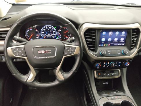 Used 2022 GMC Acadia Denali w/ Denali Ultimate Package FWD image 22