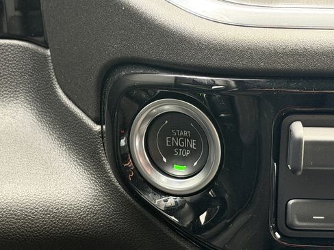 Used 2025 Chevrolet Silverado 1500 High Country w/ Midnight Edition image 44