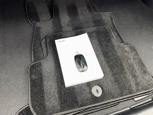 Used 2025 Genesis G70 2.5T image 84