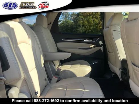 Used 2020 Buick Enclave Premium image 11