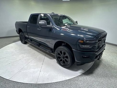Used 2025 RAM 2500 Big Horn AWD/4WD image 7