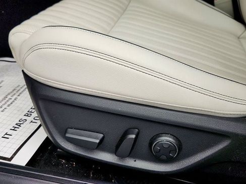 Used 2024 Genesis G70 2.5T w/ Sport Prestige Package image 11