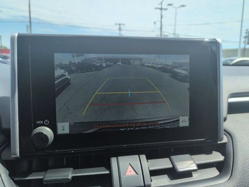 Certified 2025 Toyota RAV4 XLE AWD/4WD image 20