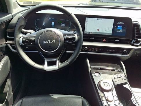 Certified 2023 Kia Sportage EX AWD/4WD image 11