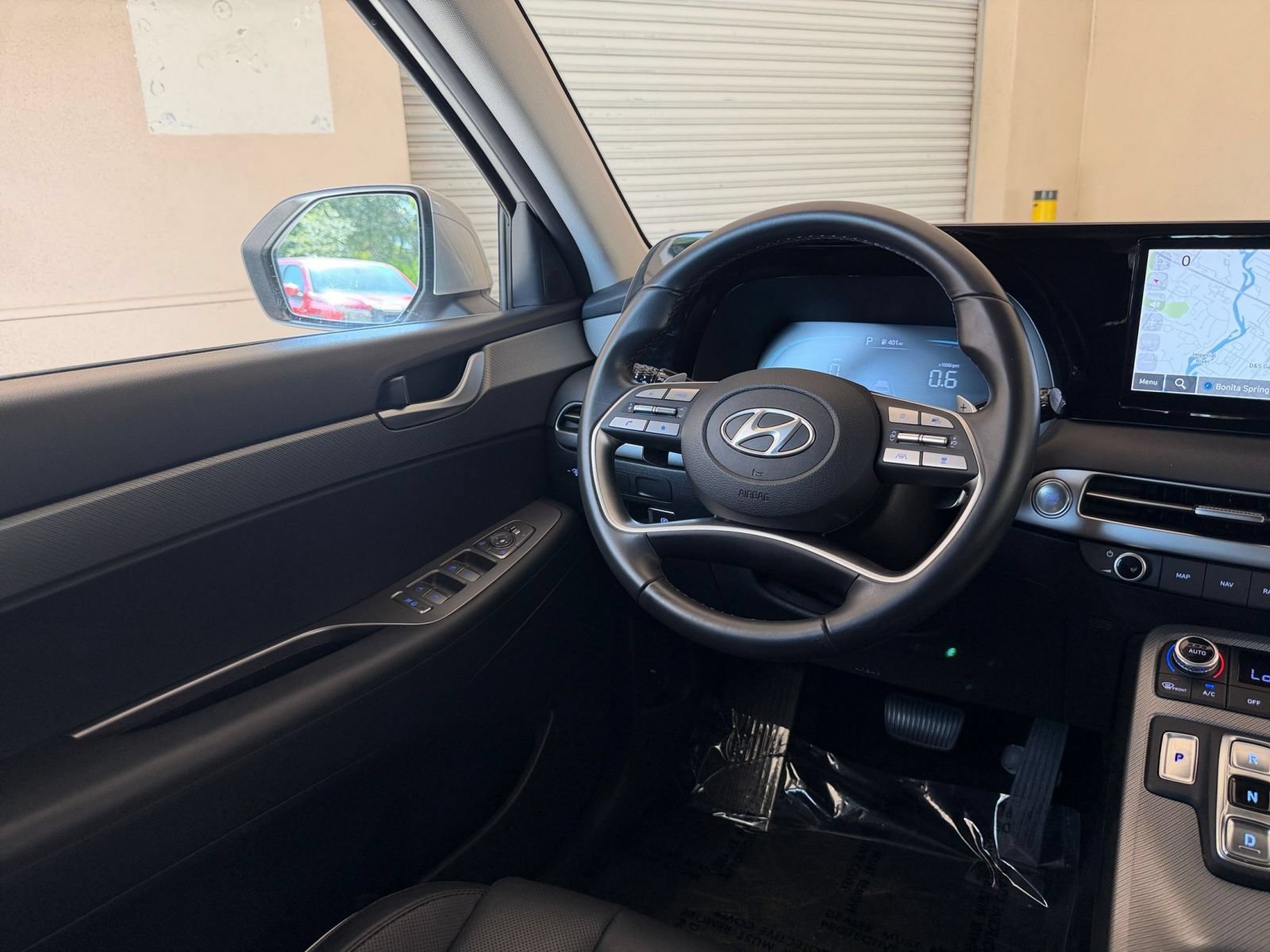 Used 2025 Hyundai Palisade SEL FWD image 32