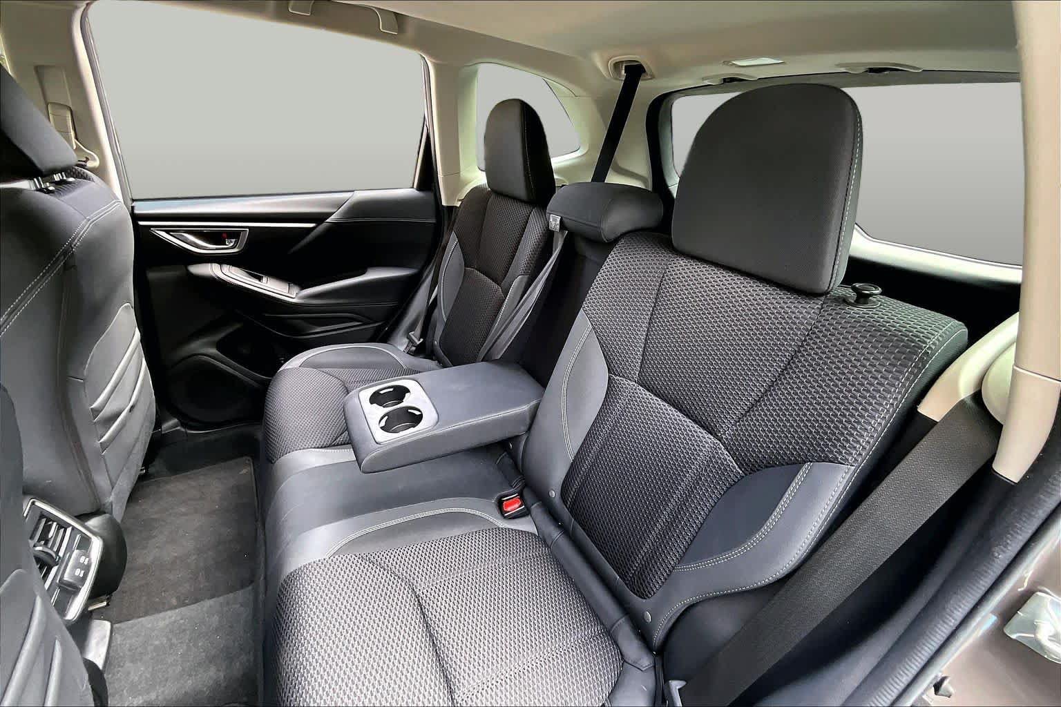 Used 2023 Subaru Forester Premium AWD/4WD image 39