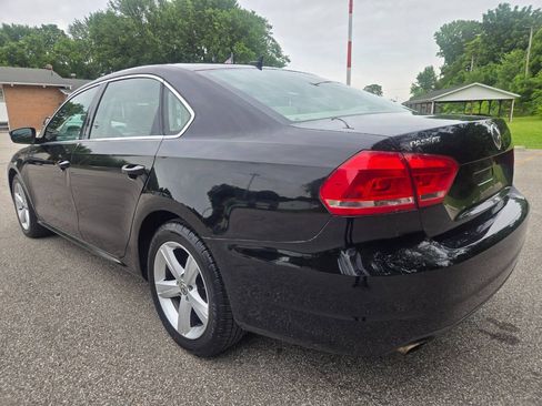 Used 2013 Volkswagen Passat 2.5 SE FWD image 5