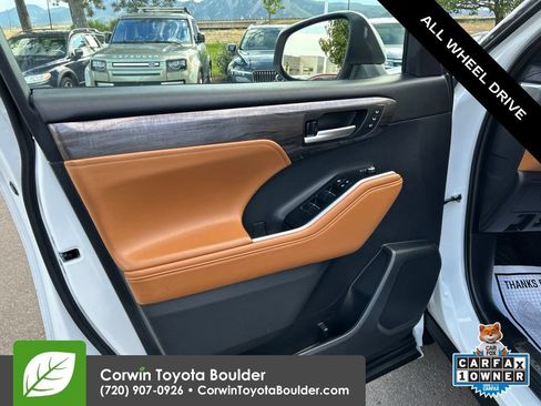 Certified 2026 Toyota Highlander Platinum AWD/4WD image 24