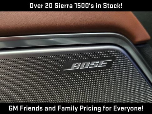 New 2026 GMC Sierra 1500 Denali Ultimate w/ LPO, Black Badging Package AWD/4WD image 16