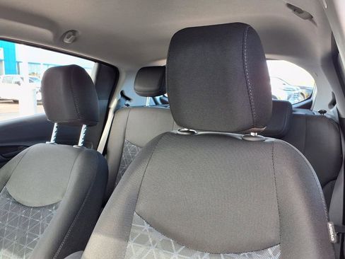 Used 2021 Chevrolet Spark LT image 17