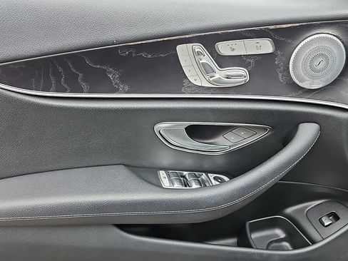 Used 2020 Mercedes-Benz E 450 4MATIC Sedan image 13