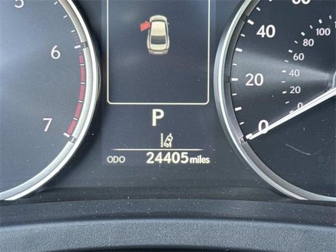 Used 2023 Lexus IS 300 w/ Comfort Package image 28