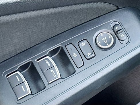 Used 2024 Honda Civic EX image 17