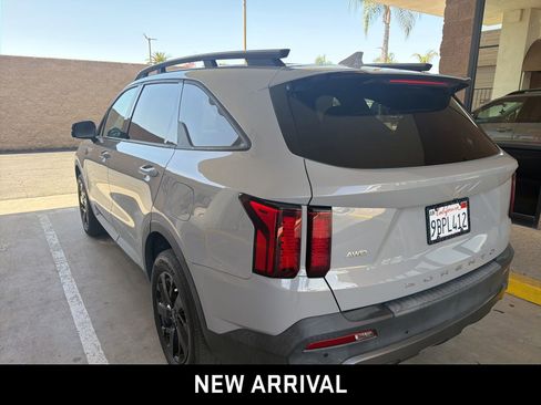 Used 2022 Kia Sorento S image 6