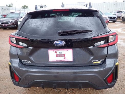 Used 2025 Subaru Crosstrek 2.5i Sport AWD/4WD image 3