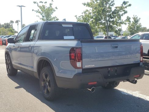 New 2026 Honda Ridgeline Black Edition image 5