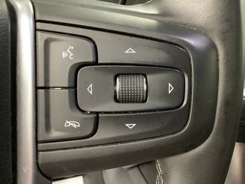 Used 2023 GMC Yukon SLE AWD/4WD image 21