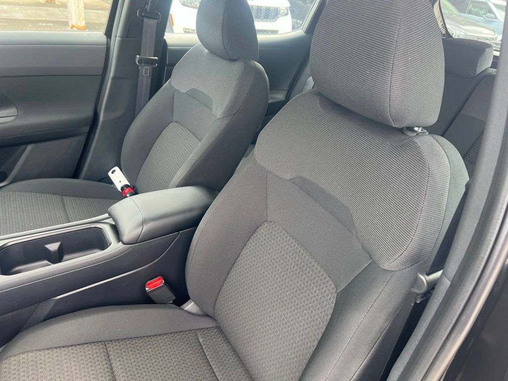 Certified 2025 Nissan Kicks S AWD/4WD image 5