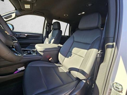 Used 2025 Chevrolet Tahoe LT w/ Comfort Package image 11