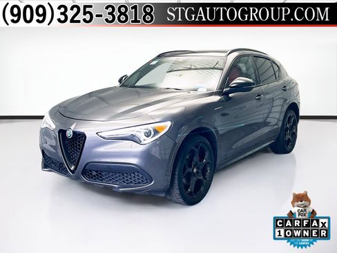 Used 2022 Alfa Romeo Stelvio Veloce image 1