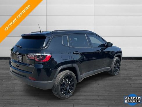 Certified 2023 Jeep Compass Latitude AWD/4WD image 4