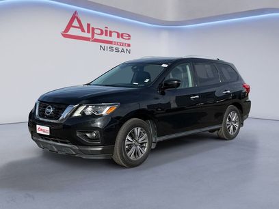 Used 2017 Nissan Pathfinder SL w/ SL Premium Package