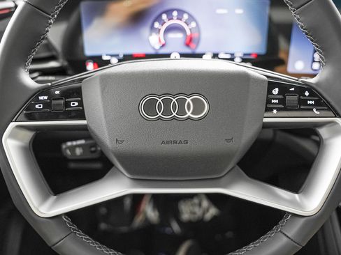 New 2026 Audi Q5 Premium Plus AWD/4WD image 12