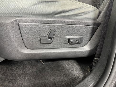 Used 2016 RAM 2500 Big Horn image 12