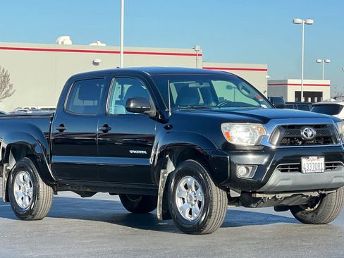 Used 2014 Toyota Tacoma 4x4 Double Cab image 5