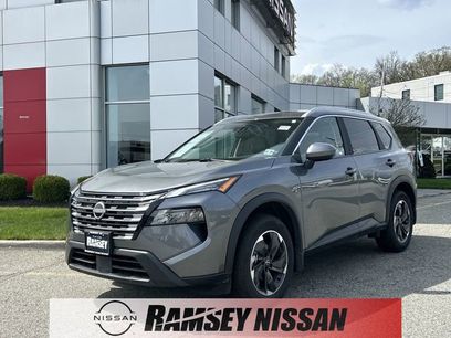 Used 2026 Nissan Rogue SV w/ SV Premium Package