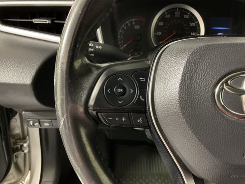 Used 2021 Toyota Corolla SE image 25