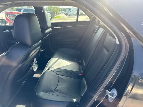 Used 2017 Chrysler 300 C AWD/4WD image 10