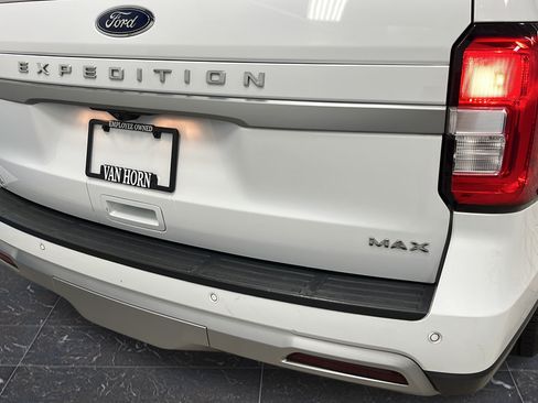 Used 2024 Ford Expedition Max XLT AWD/4WD image 41