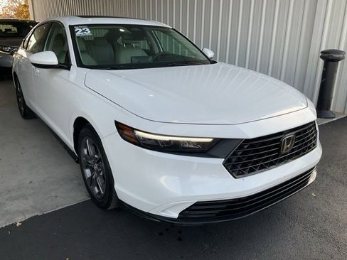 Used 2023 Honda Accord EX image 27