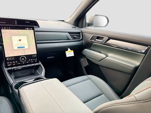 New 2026 GMC Terrain AT4 w/ Convenience Package III AWD/4WD image 23