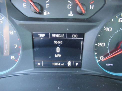 Used 2024 Chevrolet Malibu LT image 25