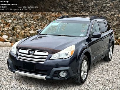 Used 2013 Subaru Outback 2.5i Limited w/ Moonroof Pkg