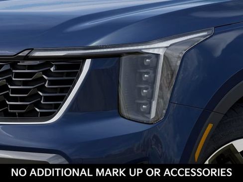 New 2026 Kia Sorento S w/ S Panoramic Sunroof Package FWD image 10