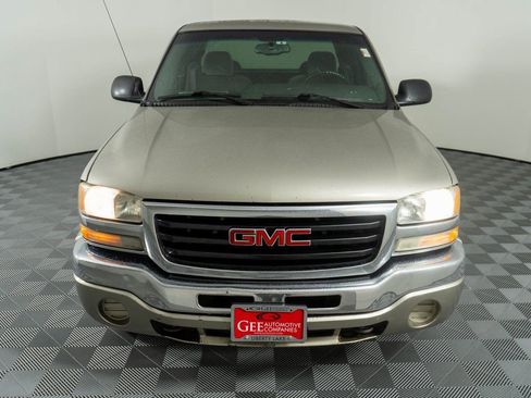 Used 2003 GMC Sierra 1500 SLE image 2