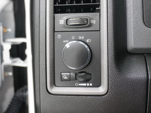 Used 2019 RAM 1500 Tradesman w/ Popular Equipment Group RWD image 19