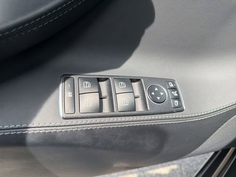 Used 2019 Tesla Model S 100D AWD/4WD image 27